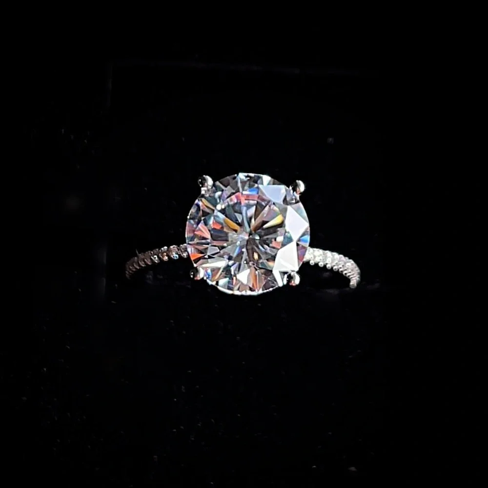 3Ct Zircon Sterling Silver Ring! VIDEO AVAILABLE!